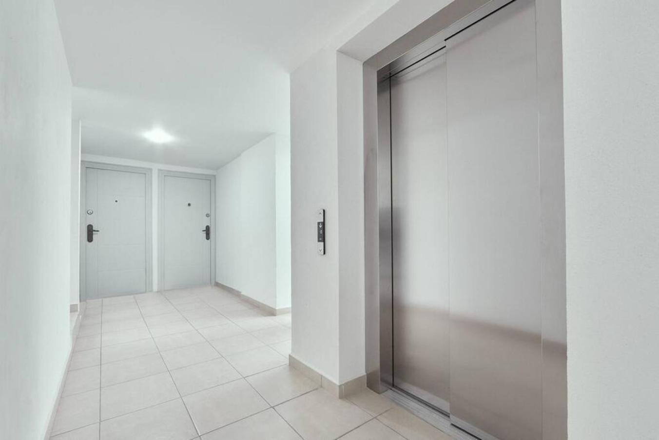 New! Cozy Cuauhtmoc Studio, Near Usa Embassy Мексико Сити Екстериор снимка