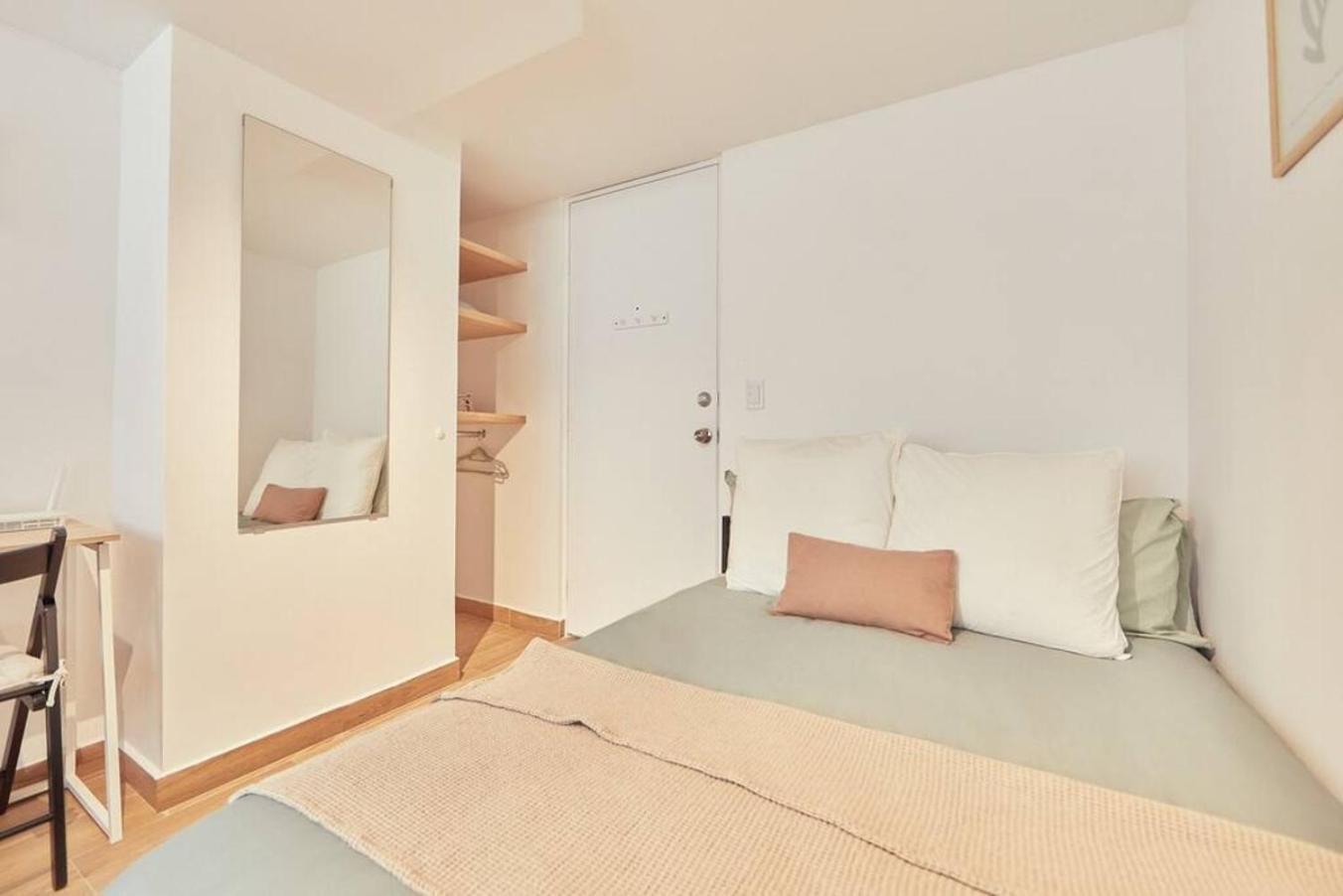 New! Cozy Cuauhtmoc Studio, Near Usa Embassy Мексико Сити Екстериор снимка